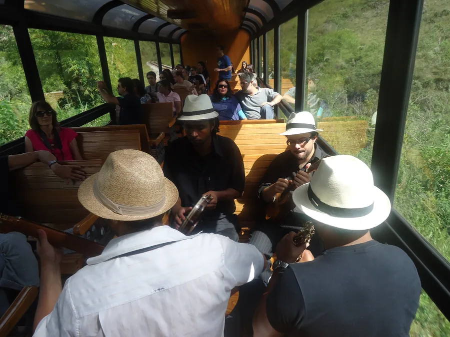 Estações — Trem da Vale