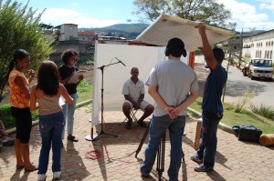 Gravação de depoimento no bairro Colina em Mariana/MG